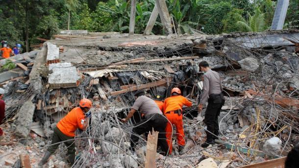 terremoto indonesia 4
